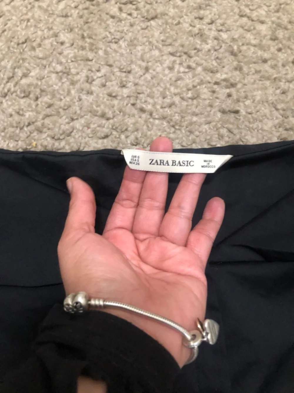 ZARA Off the Shoulder Poplin Black Blouse Size Small - Picture 3 of 5